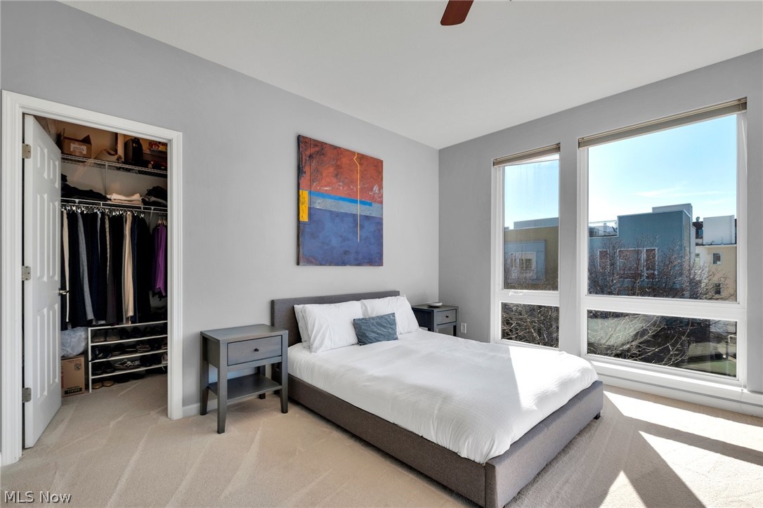 Battery Park Twnhms Condo - Residential