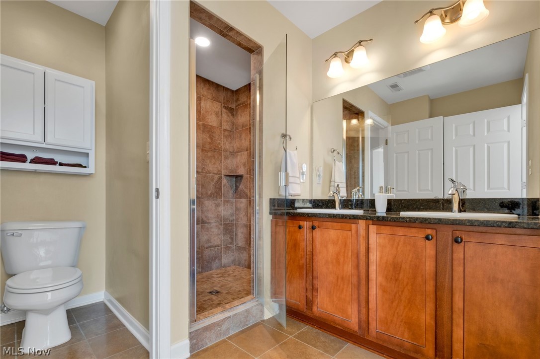 Battery Park Twnhms Condo - Residential