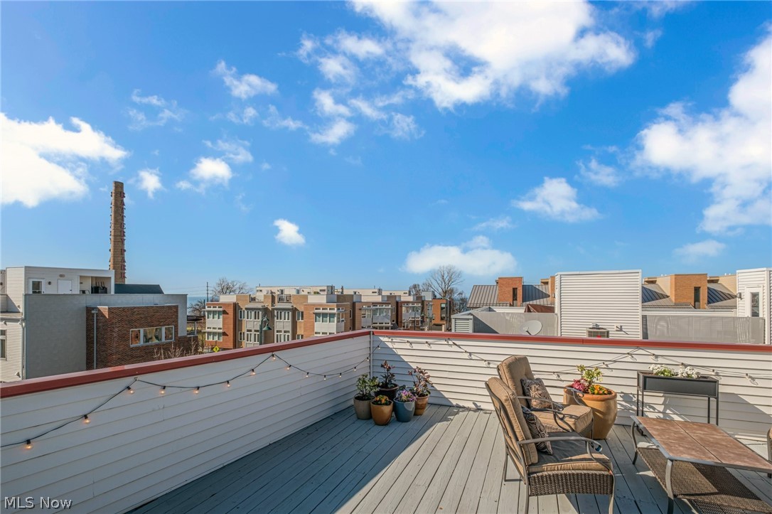 Battery Park Twnhms Condo - Residential