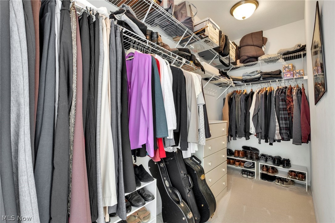 Battery Park Twnhms Condo - Residential