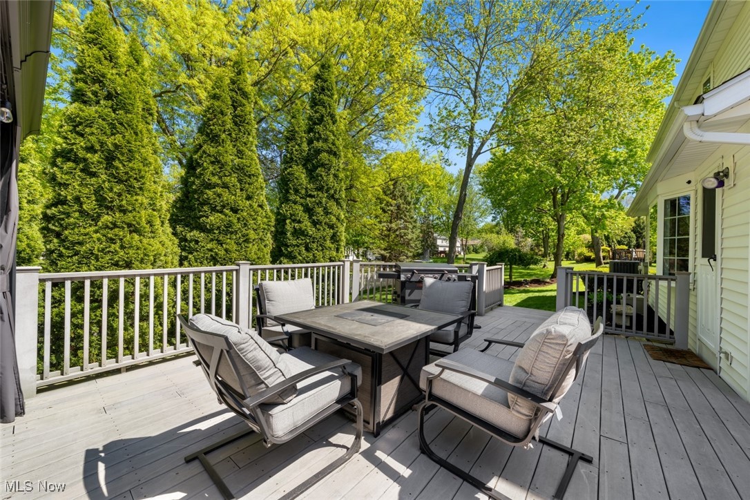 18113 Winchester Court, Strongsville, Ohio image 43