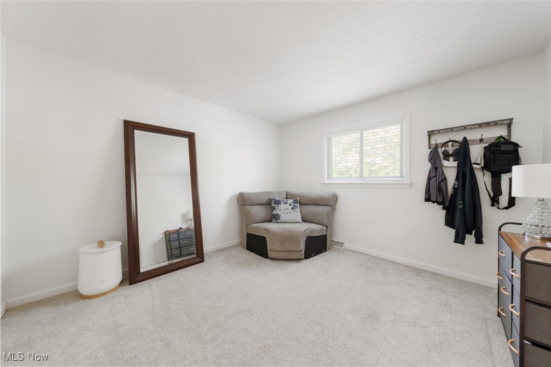 18113 Winchester Court, Strongsville, Ohio image 32
