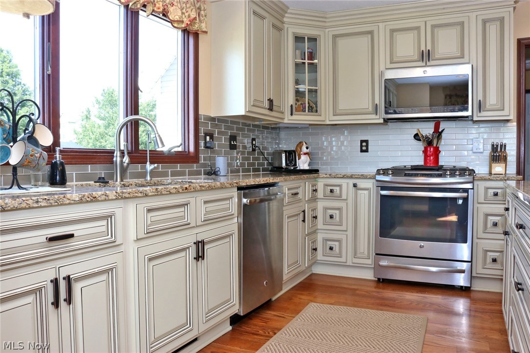 View At Hunters Crossing - Residential