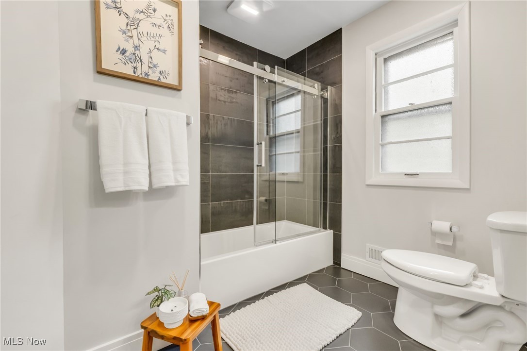 University Heights, Ohio 44118, United States, 5 Bedrooms Bedrooms, ,4 BathroomsBathrooms,Residential,Active,139897