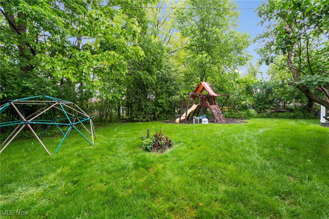 University Heights, Ohio 44118, United States, 5 Bedrooms Bedrooms, ,4 BathroomsBathrooms,Residential,Active,139897