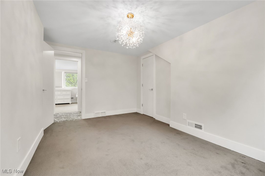 University Heights, Ohio 44118, United States, 5 Bedrooms Bedrooms, ,4 BathroomsBathrooms,Residential,Active,139897