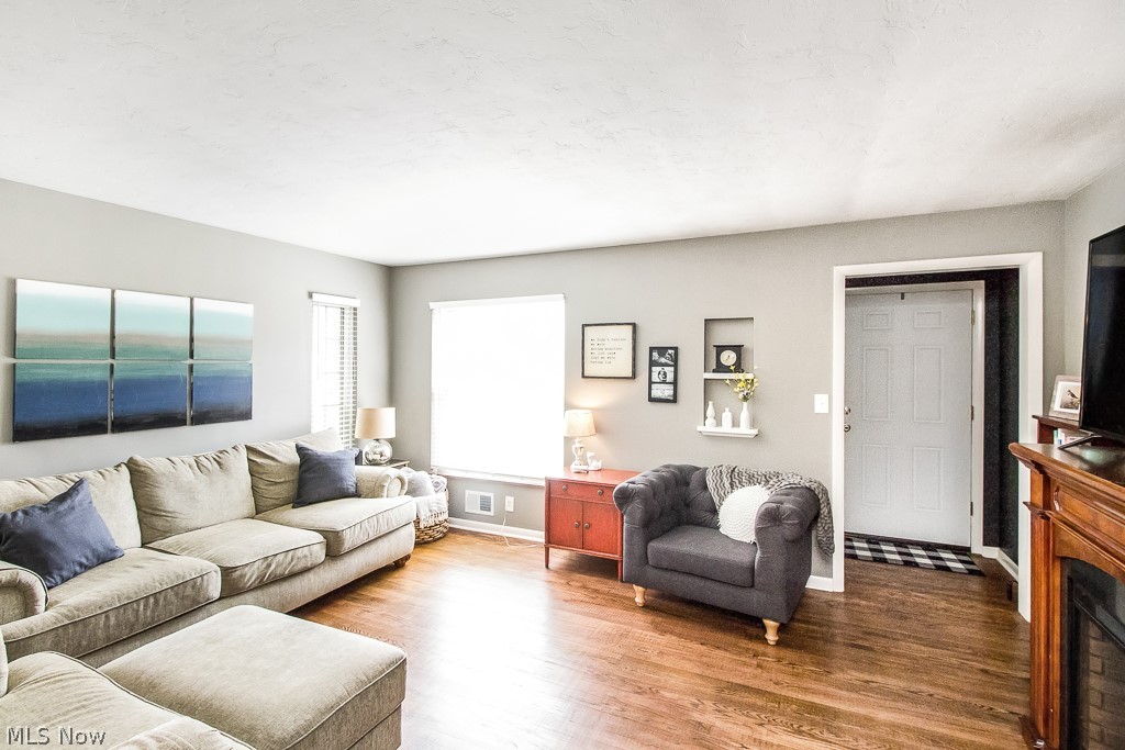 Clague Road Hms Companys - Residential