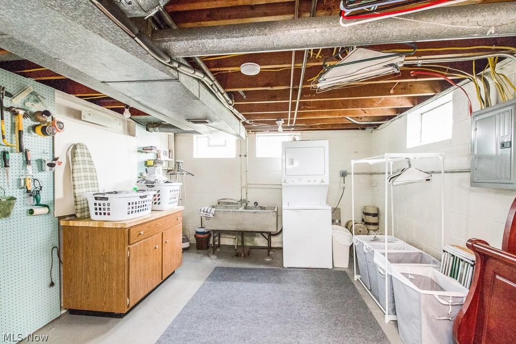 Clague Road Hms Companys - Residential