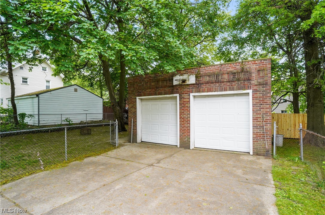 Thornton Heights - Residential