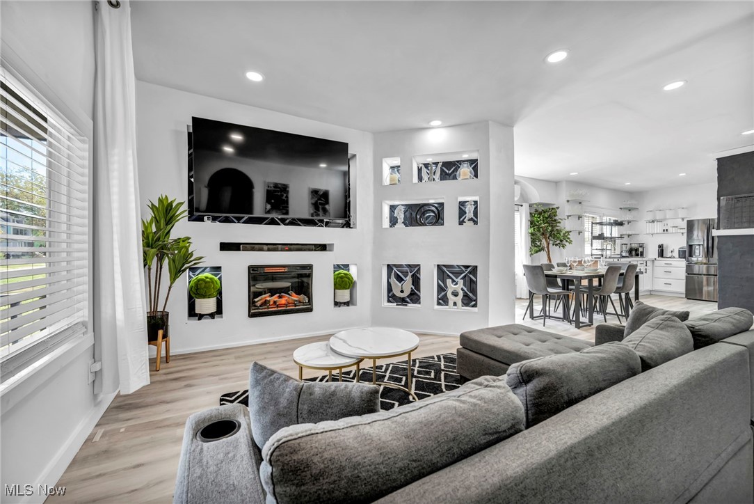 Coventry-Mayfield Land Cos Su - Residential Income