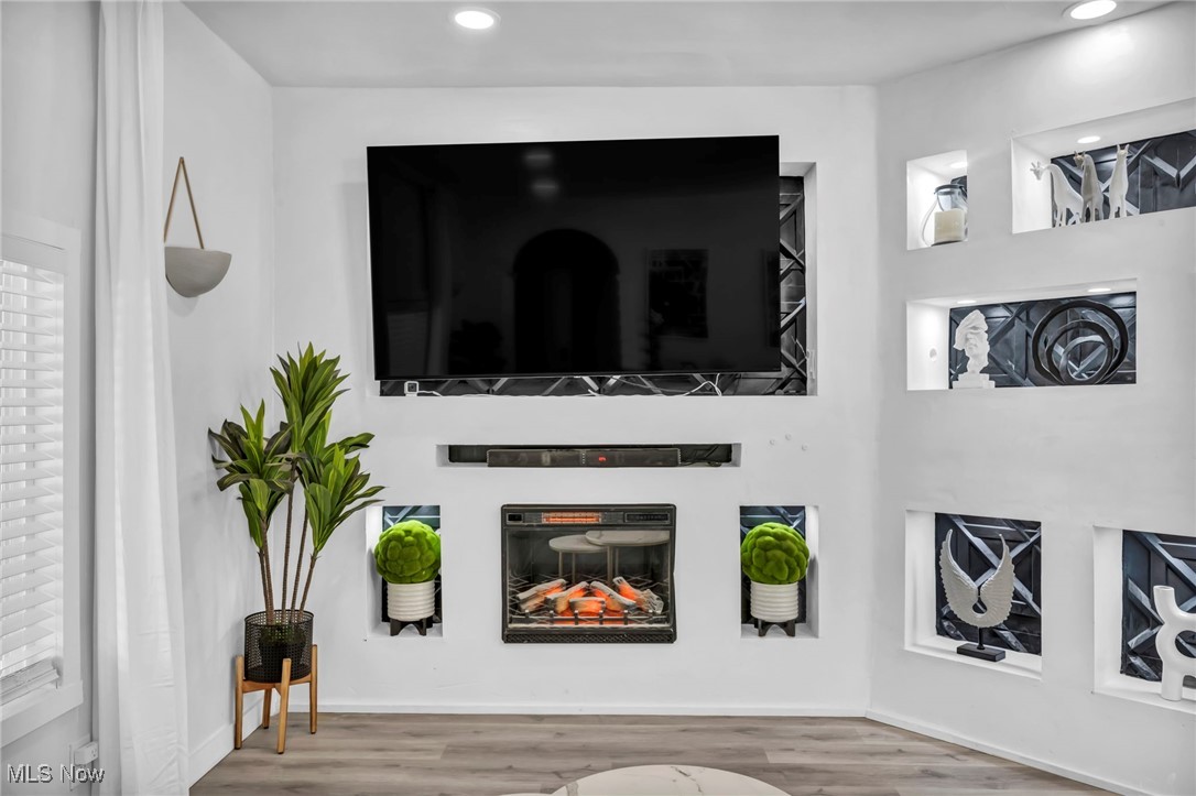 Coventry-Mayfield Land Cos Su - Residential Income