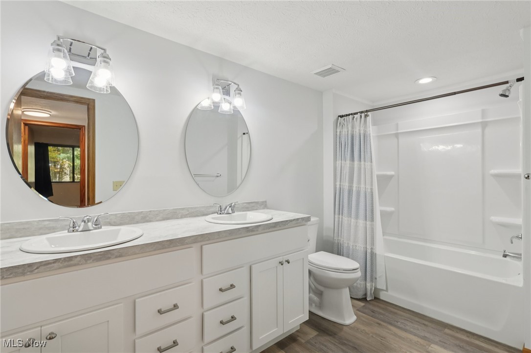 Pine Mill Ridge Condo - Residential