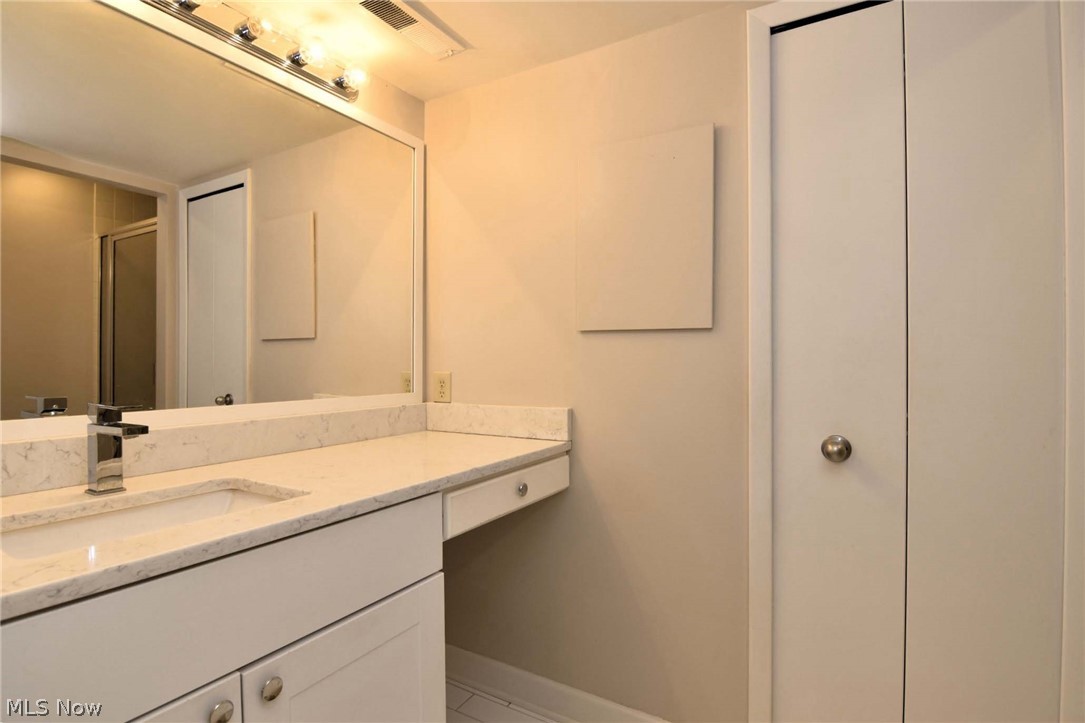 Woodhawk Club Condo Ph #6 - Residential