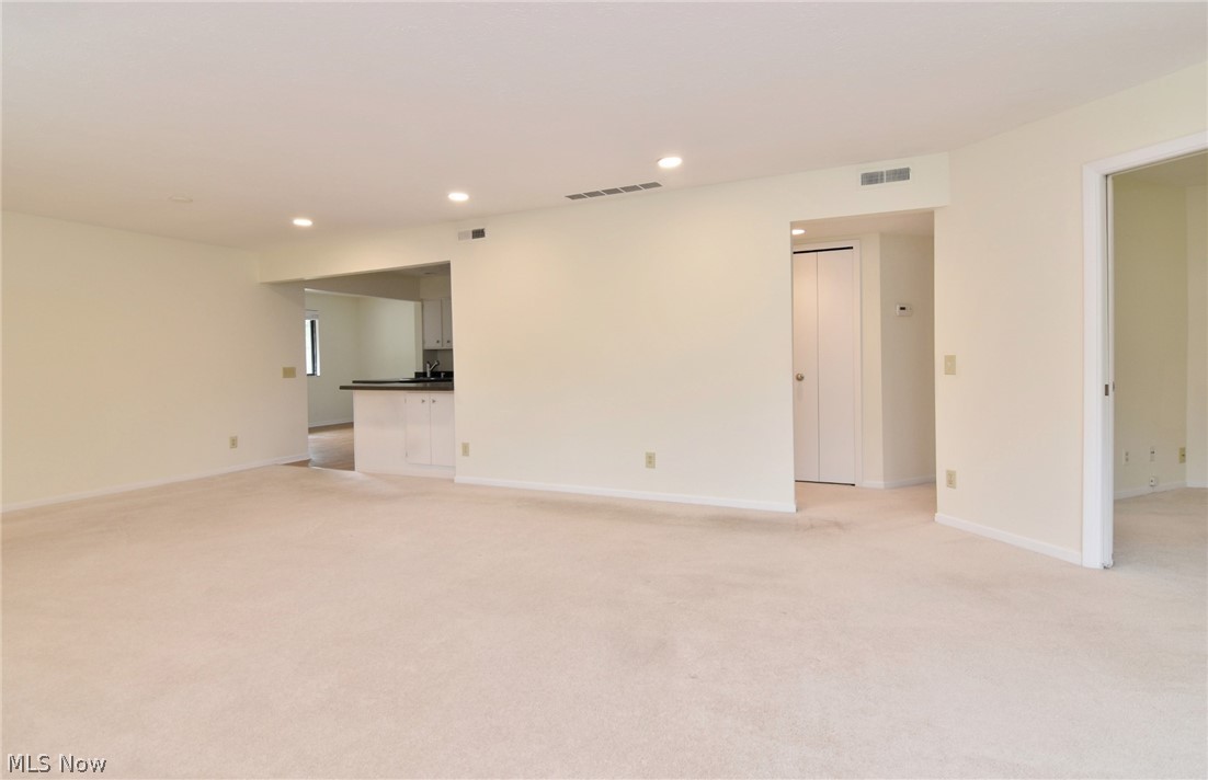 Woodhawk Club Condo Ph #6 - Residential