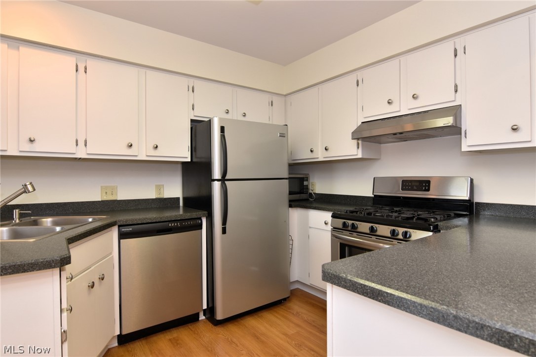 Woodhawk Club Condo Ph #6 - Residential