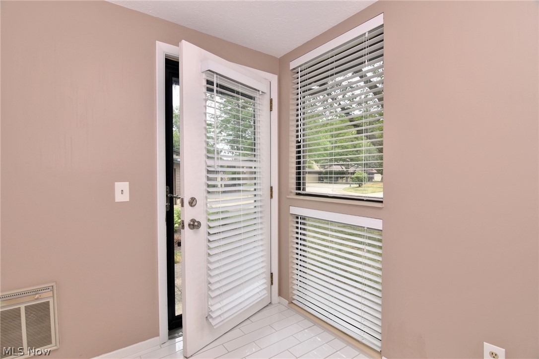 Woodhawk Club Condo Ph #6 - Residential