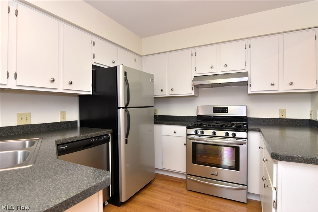 Woodhawk Club Condo Ph #6 - Residential