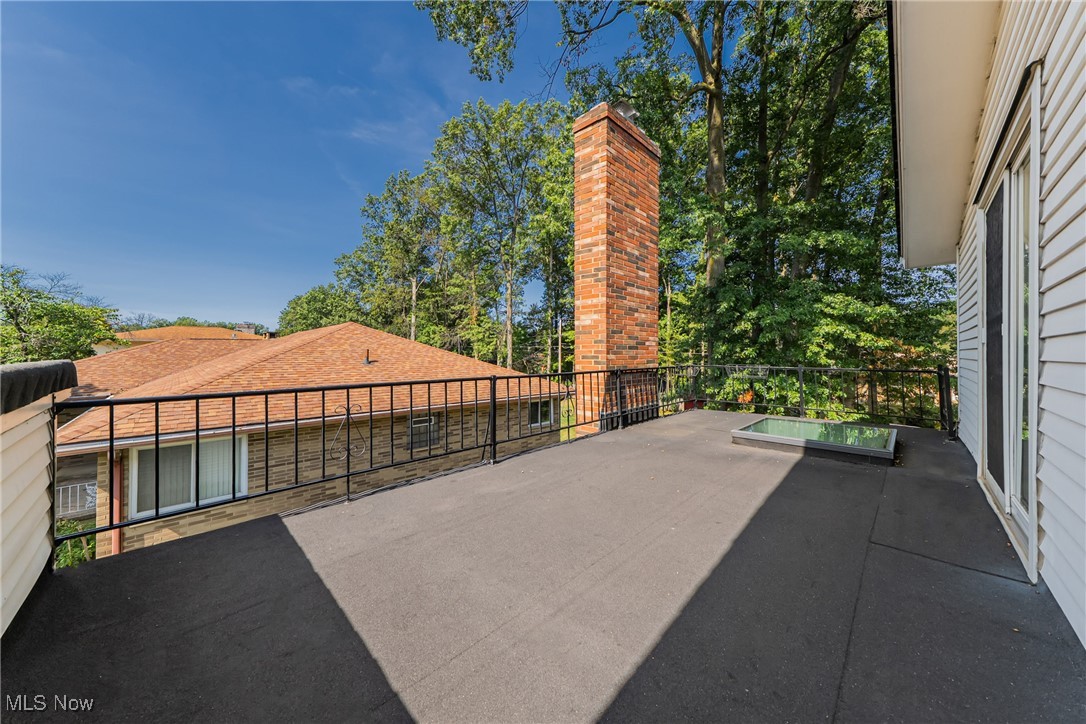 Overlook 01 - Residential