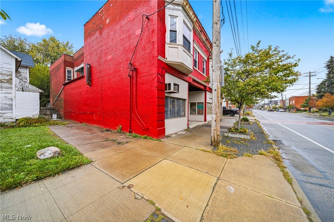 5605 Fleet Avenue