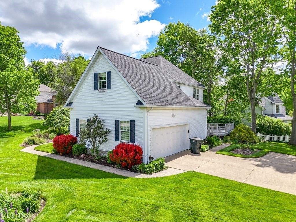 835 Thelma Drive, Wadsworth, Ohio image 3