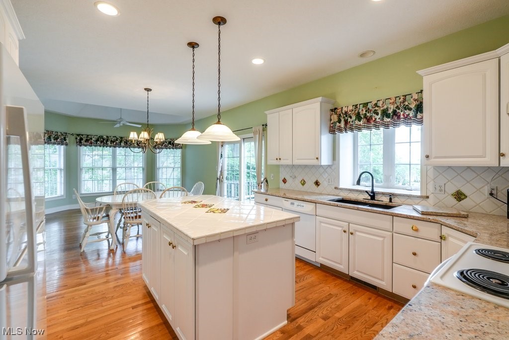 835 Thelma Drive, Wadsworth, Ohio image 17