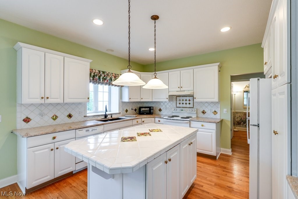 835 Thelma Drive, Wadsworth, Ohio image 15