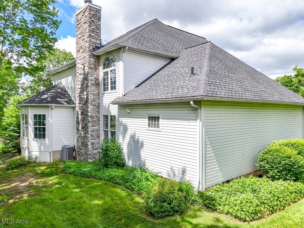 835 Thelma Drive, Wadsworth, Ohio image 5