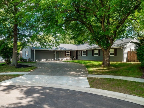 Homes For Sale - 601 Perham Drive<br/> Berea, OH 44017