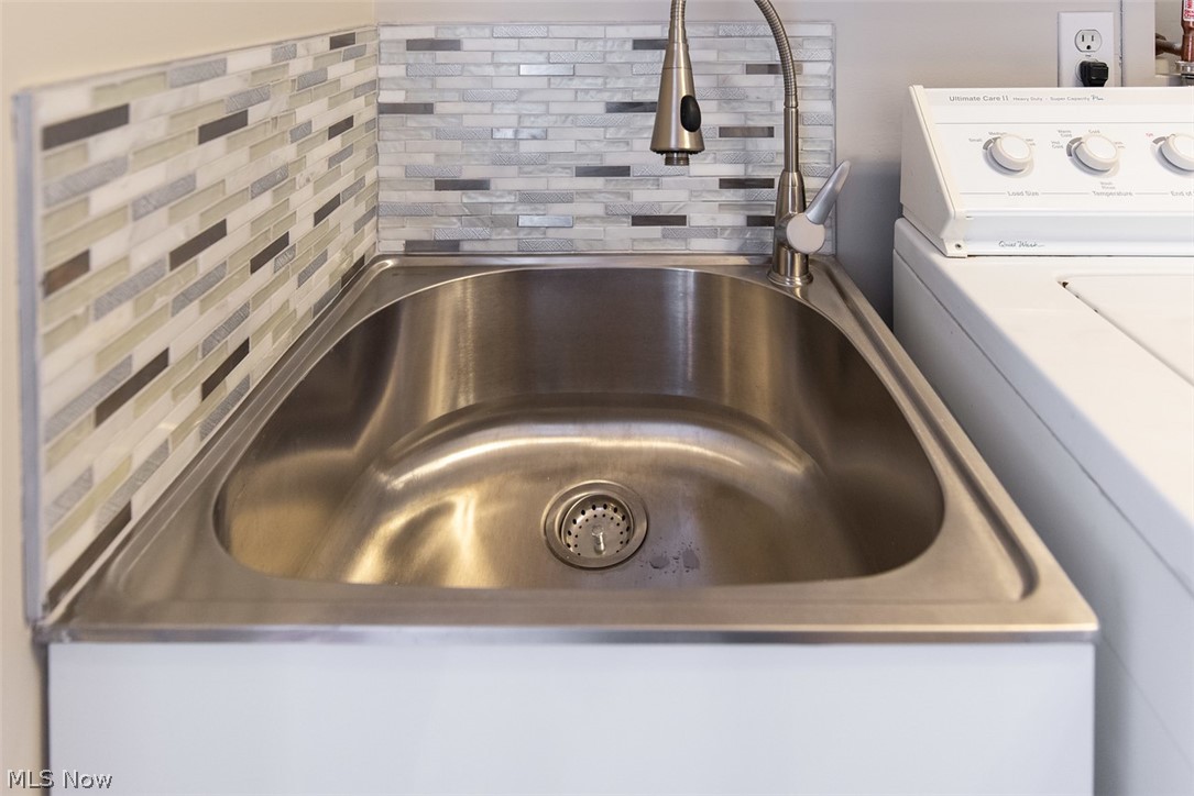 Greens/Aberdeen Condo Ph 04 - Residential