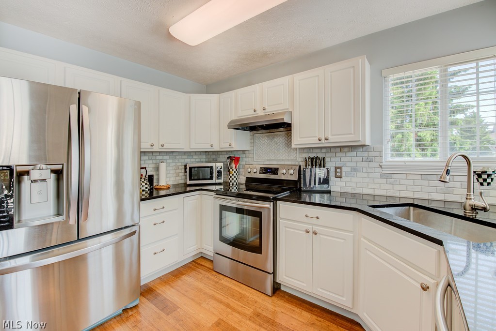 Greens/Aberdeen Condo Ph 04 - Residential