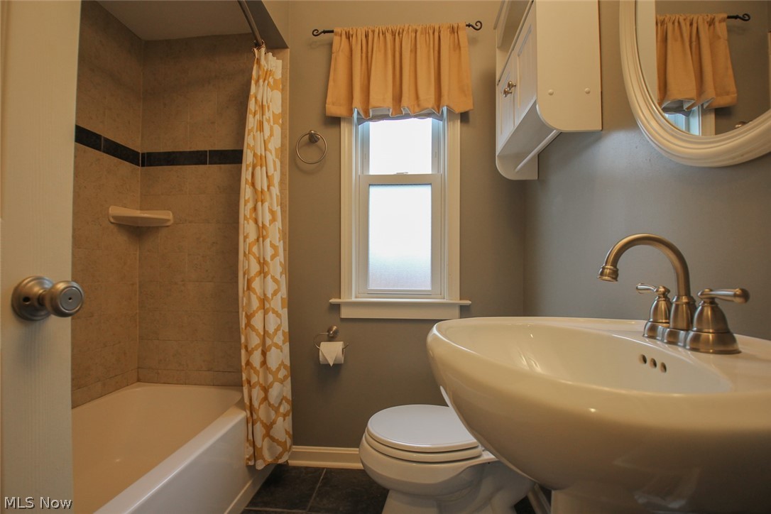 A J Halls Parkland - Residential