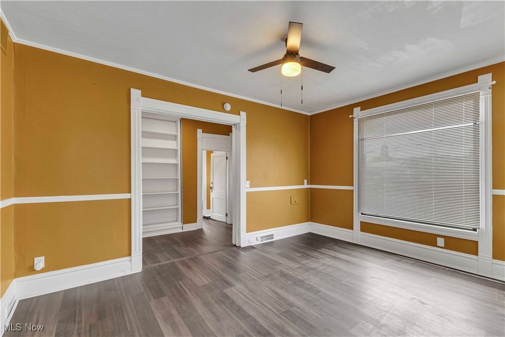 Photo of 258 Seneca Avenue NE, Warren, OH 44481 (MLS # 5180208)