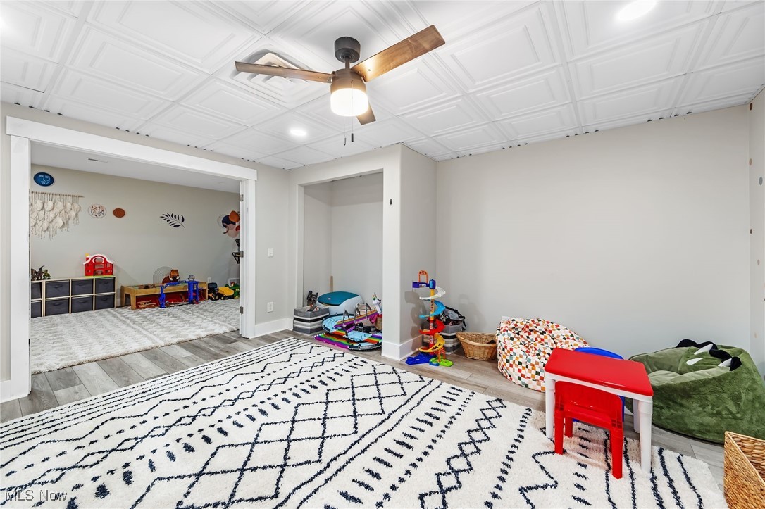 Woods/Silver Crk Ph 6-B - Residential