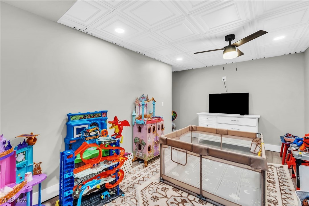 Woods/Silver Crk Ph 6-B - Residential