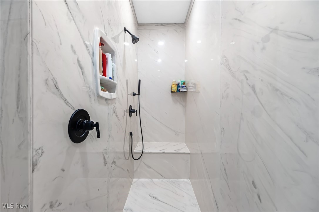 Woods/Silver Crk Ph 6-B - Residential