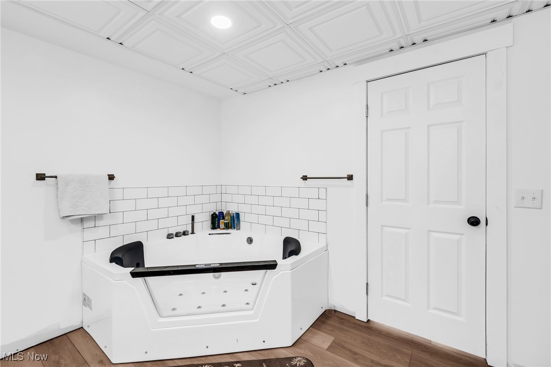 Woods/Silver Crk Ph 6-B - Residential