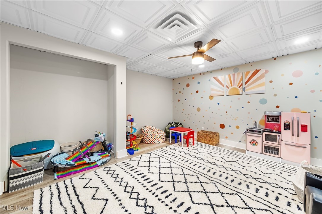 Woods/Silver Crk Ph 6-B - Residential