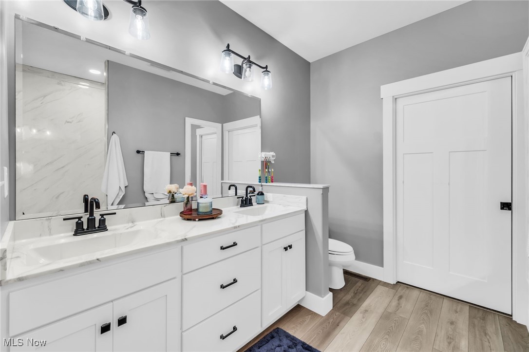 Woods/Silver Crk Ph 6-B - Residential