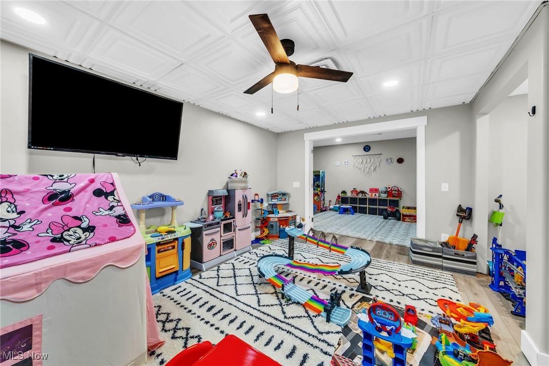 Woods/Silver Crk Ph 6-B - Residential