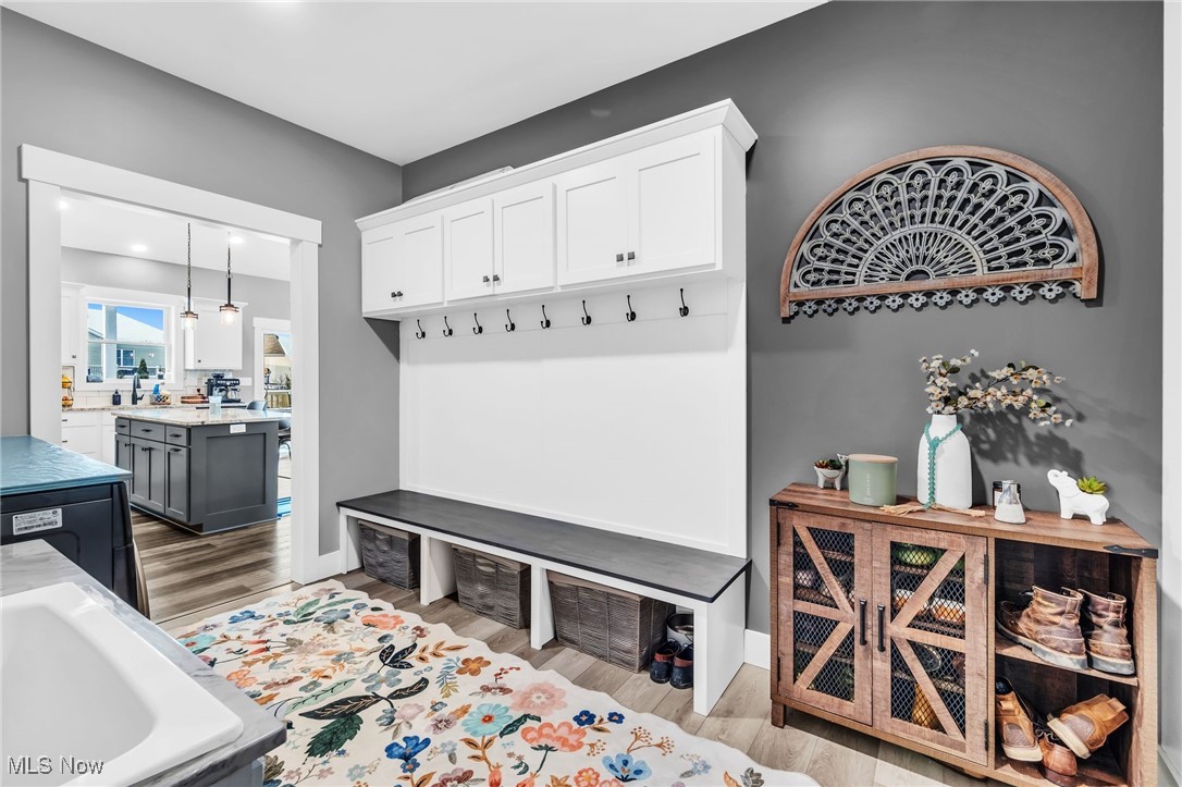 Woods/Silver Crk Ph 6-B - Residential