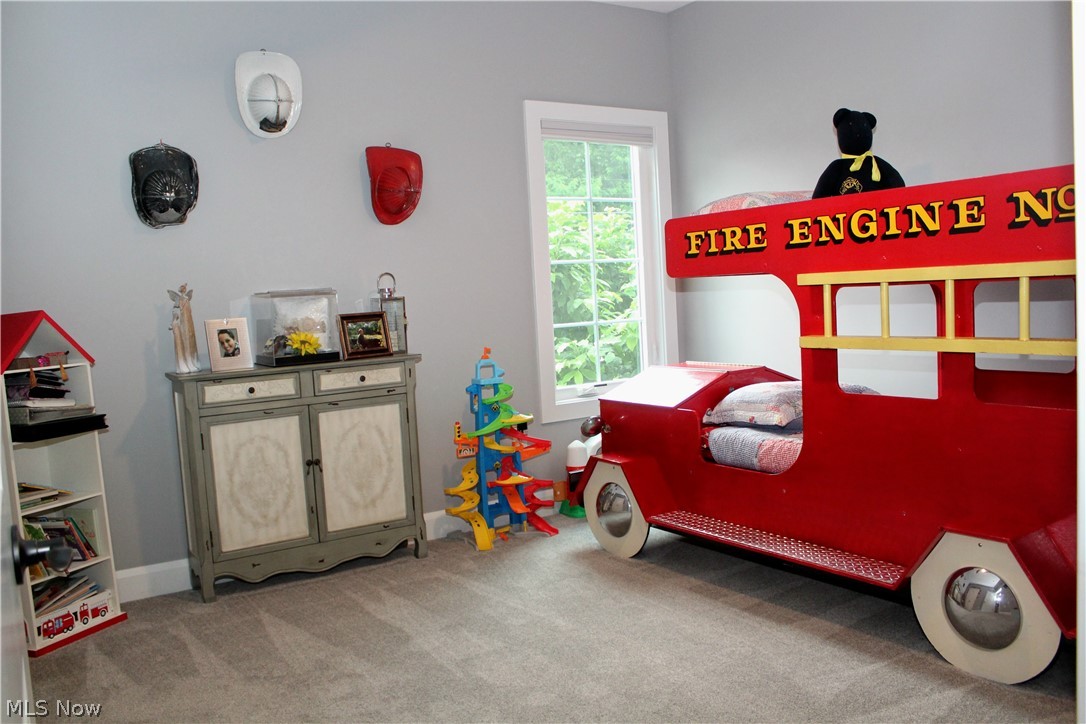 Craig Cove Condominiums - Residential