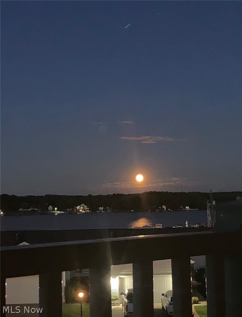 Craig Cove Condominiums - Residential