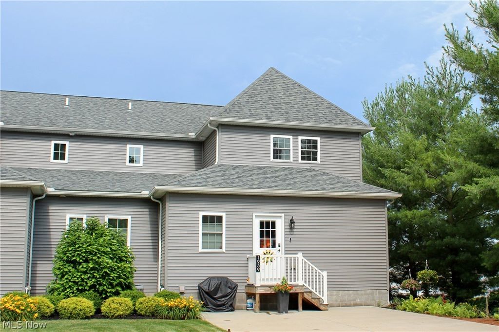 Photo of 1939 Craig Drive, Lake Milton, OH 44429 (MLS # 5191281)