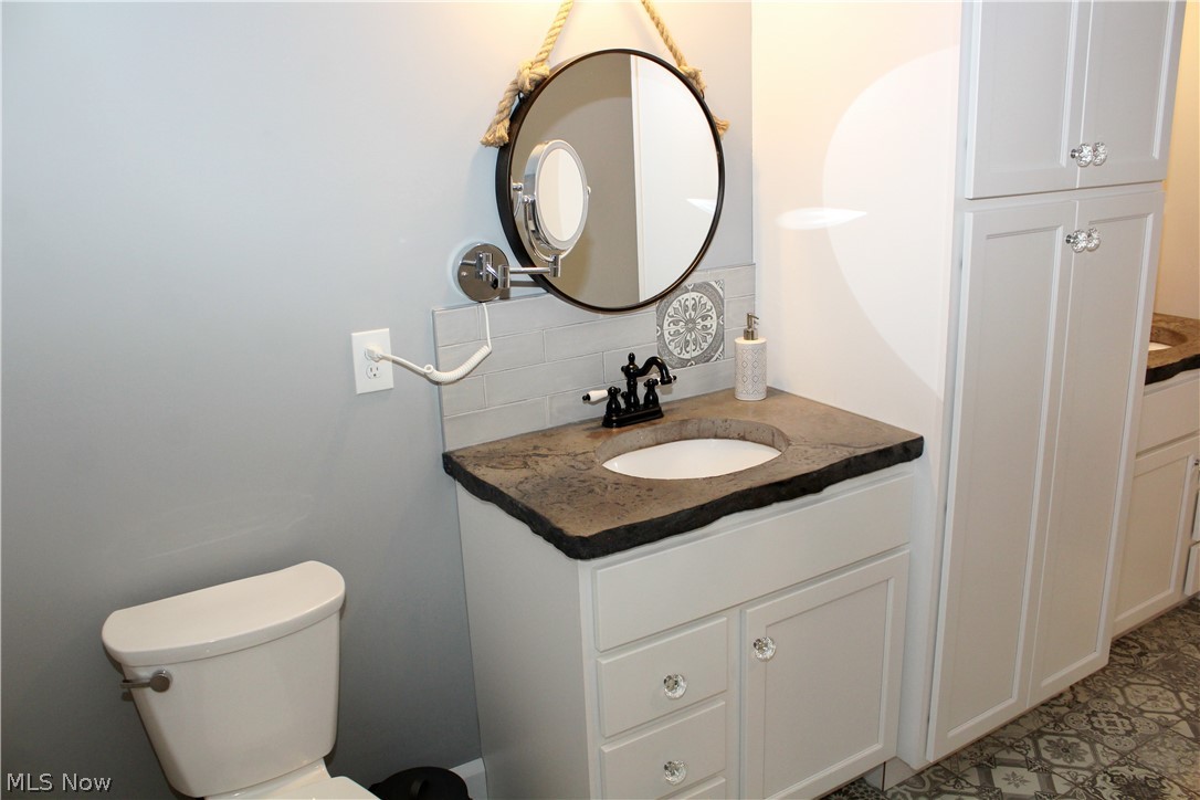 Craig Cove Condominiums - Residential