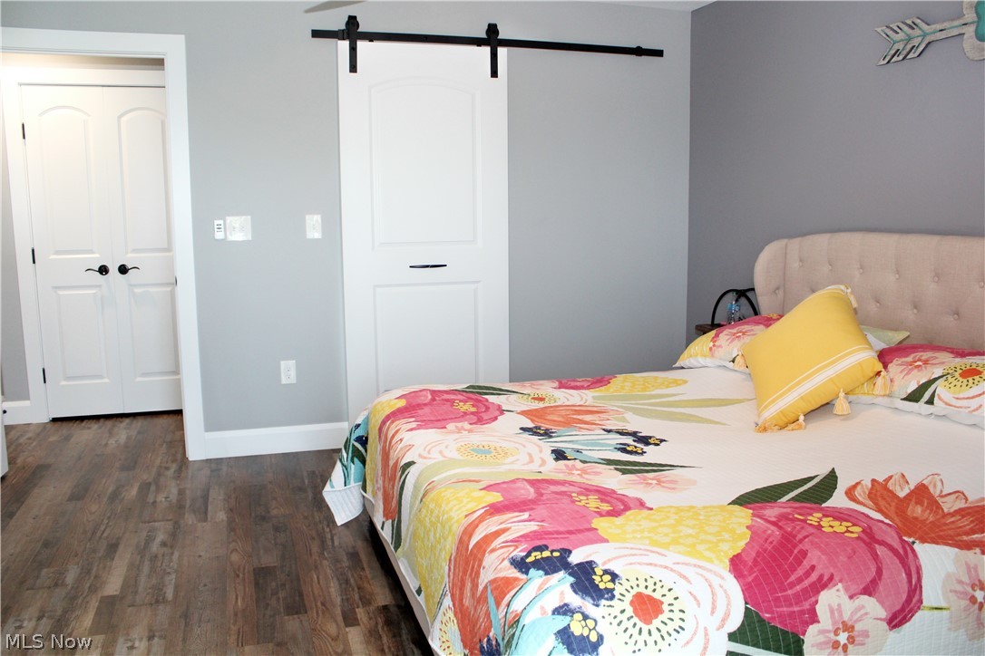 Craig Cove Condominiums - Residential