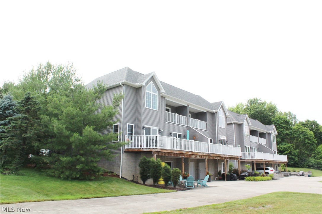 Craig Cove Condominiums - Residential