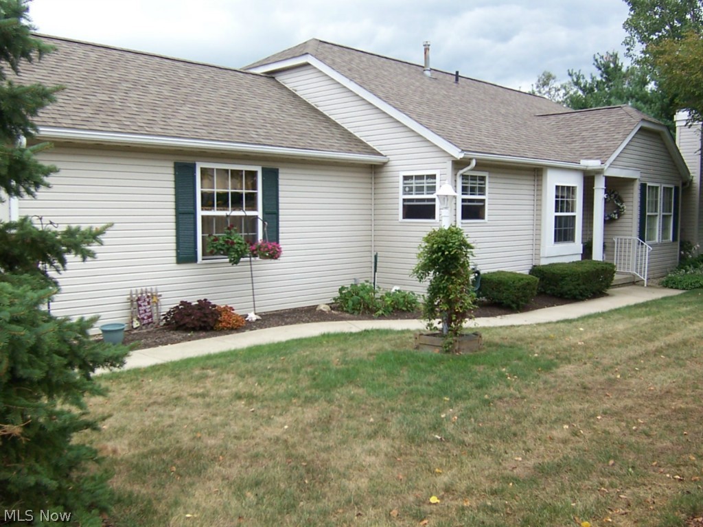 Woodbury Condo - Residential