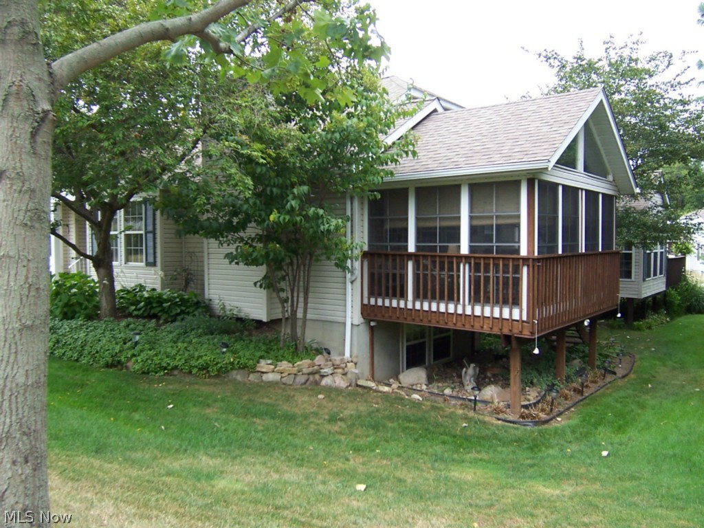 Woodbury Condo - Residential