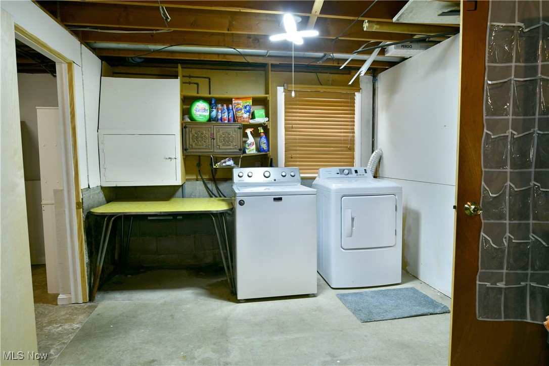 8094 Castle Rock Drive, Warren, Ohio image 41