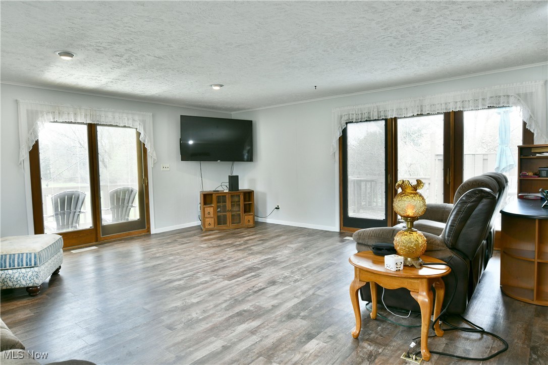 8094 Castle Rock Drive, Warren, Ohio image 18